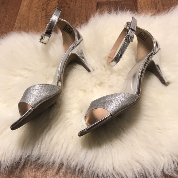 heels with buckle around ankle